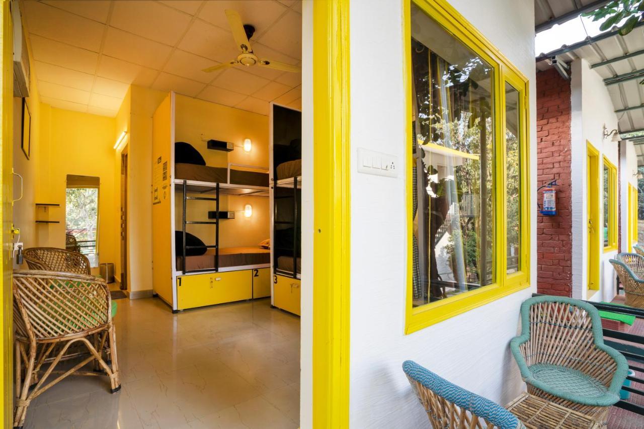 The Hosteller Rishikesh, Tapovan Bagian luar foto