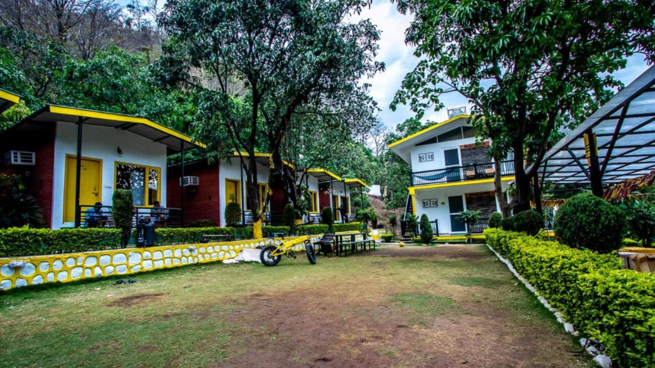 The Hosteller Rishikesh, Tapovan Bagian luar foto