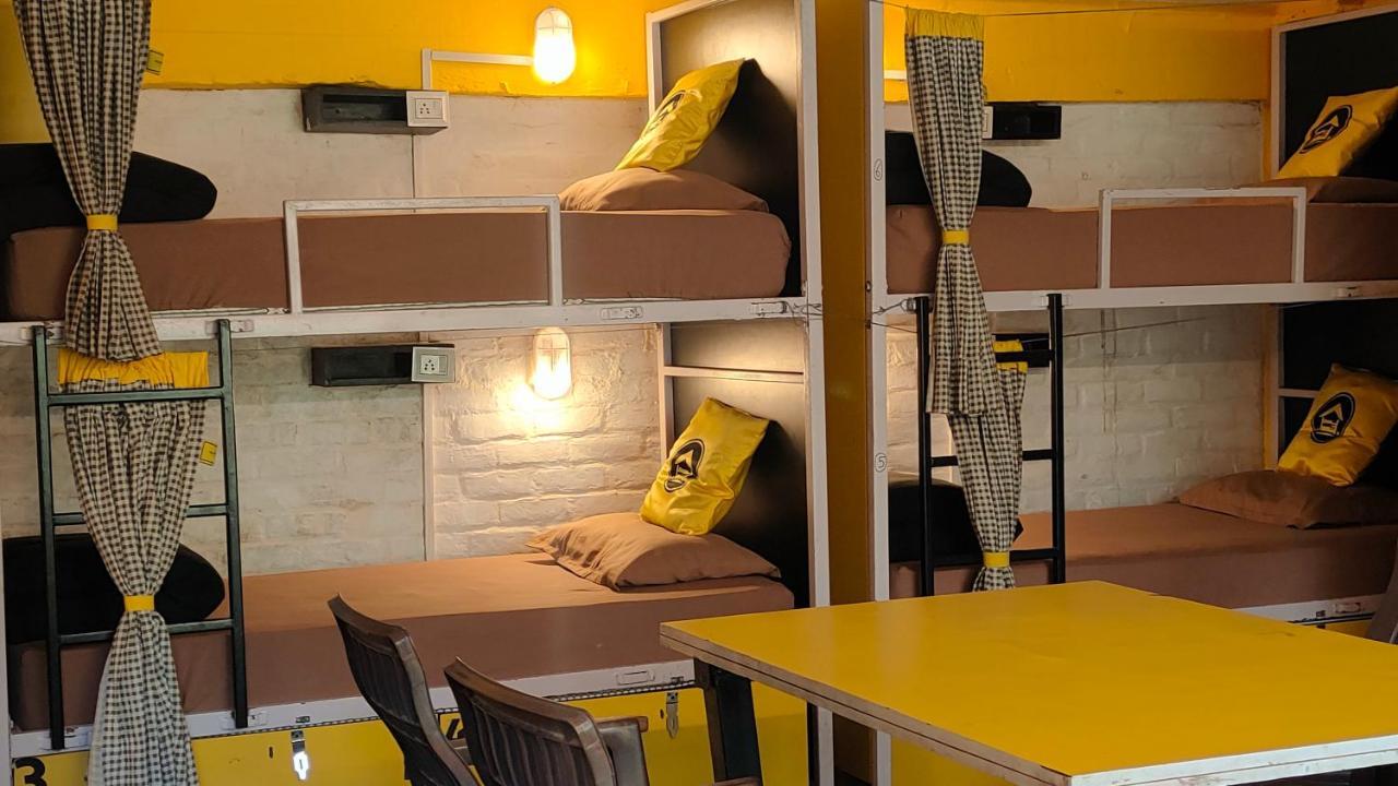 The Hosteller Rishikesh, Tapovan Bagian luar foto