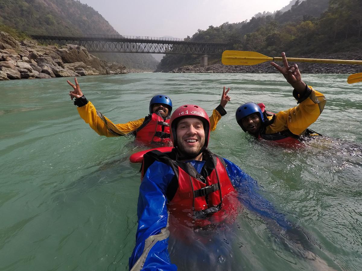 The Hosteller Rishikesh, Tapovan Bagian luar foto